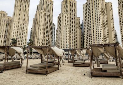 Panic in Dubai as city ‘abandoned’ by tourists – beaches left empty | World | News