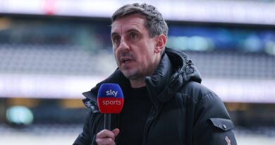 Gary Neville raking in millions as earnings from podcast empire come to light | Football | Sport
