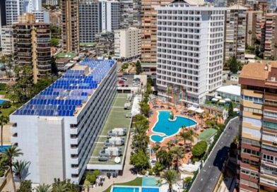 Benidorm hotel horror as 7 injured after roof collapses | World | News