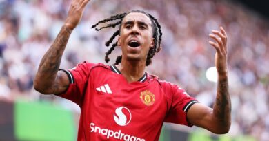 Man Utd icon names eight stars who should be sold in surprise verdict | Football | Sport