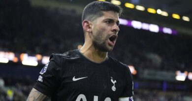 De Zerbi reaches out to Romero as Spurs captain given instruction | Football | Sport