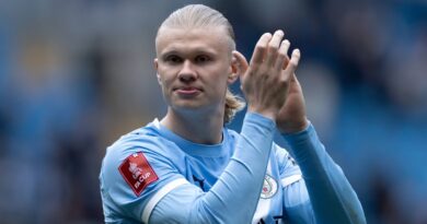 Man City’s Erling Haaland reacts to Man Utd defeat in just two words | Football | Sport