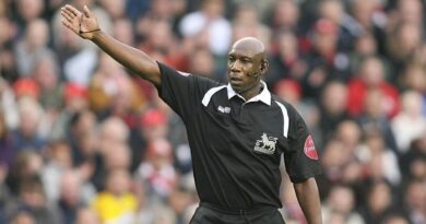 Iconic Premier League referee who died aged 65 leaves huge fortune to family | Football | Sport