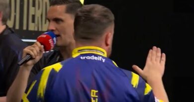 Luke Littler sends message to darts crowd after Van Veen spat | Other | Sport