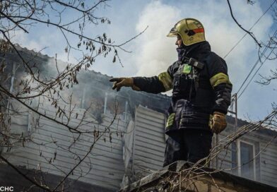Brazen Russia ‘breaches NATO airspace’ as Putin’s forces pummel Ukraine | World | News