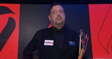 World Snooker Championship star in awkward moment as he calls out Crucible MC | Other | Sport