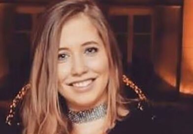 Parents could face manslaughter charges as statue thrown off balcony kills woman | World | News