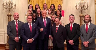 Donald Trump’s photo with women’s tennis champions sparks backlash | Tennis | Sport