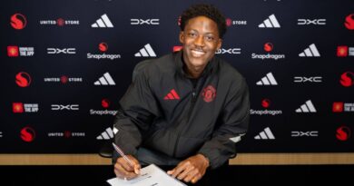 Kobbie Mainoo’s huge Man Utd wage rise as star speaks after signing new contract | Football | Sport