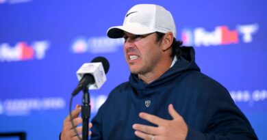 Brooks Koepka’s £55m penalty sends warning to LIV Golf stars | Golf | Sport