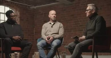 Gary Lineker makes cheeky BBC World Cup dig ahead of £14m Netflix show | Football | Sport