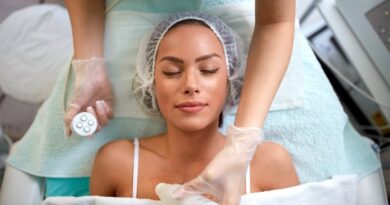 Doctors warn ‘looksmaxxing’ trend risks body dysmorphia and serious injury