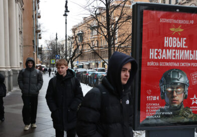 Inside Russia’s push to recruit students as drone pilots in Ukraine