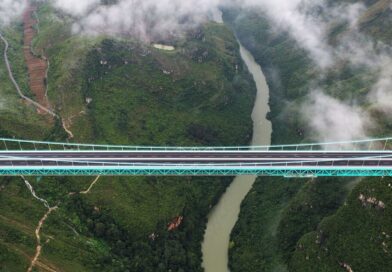 World’s highest bridge – cost just £216m to build | World | News