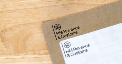 HMRC tax warning as 1 million miss out on £473 payout | Personal Finance | Finance