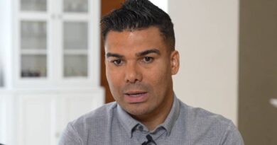 Casemiro speaks out on Man United exit U-turn after team-mate plea | Football | Sport
