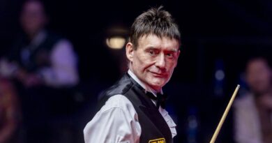 Jimmy White cracks hilarious X-rated joke to referee during World Seniors match | Other | Sport