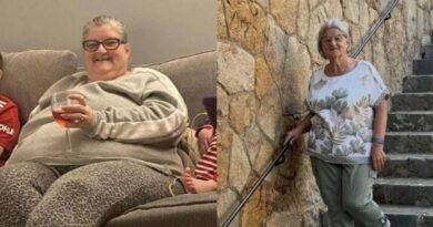 Woman loses nearly 4 stone using 80% app off not medication
