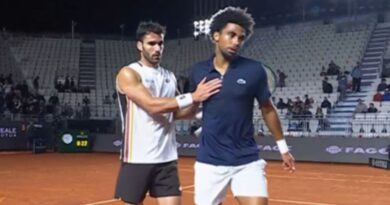 Italian Open star suddenly retires after 22 minutes as worrying message issued | Tennis | Sport