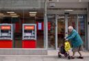 Santander closes 10 bank branches this week – full list | Personal Finance | Finance
