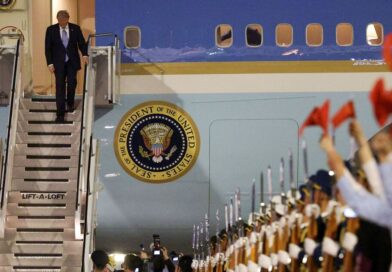 Trump China LIVE: President immediately sparks health fears upon arrival – ‘Can’t walk’ | World | News