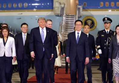 Trump meets Xi LIVE: China visit starts with ‘humiliation’ after landing in Beijing | World | News