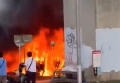 Horror fireball erupts after train and bus collide in Bangkok as at least 9 feared dead | World | News