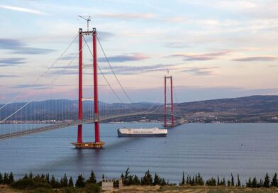 World’s longest suspension bridge cost £2.1billion to build | World | News