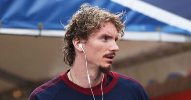 Newcastle make decision on selling Nick Woltemade after £64m striker flops | Football | Sport