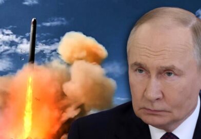 Russia tests ‘invincible’ nuclear-capable missiles in horror threat as WW3 fears explode | World | News Russia tests ‘invincible’ nuclear-capable missiles in horror threat as WW3 fears explode | World | News
