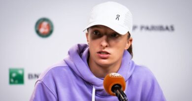 Iga Swiatek hits back at tennis boss who wanted her punished and fumes ‘I’m not a slave’ | Tennis | Sport