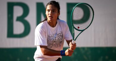 French Open LIVE: Huge star withdraws as Raducanu gets honest about U-turn | Tennis | Sport