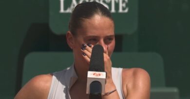 French Open star breaks down during interview after refusing handshake with rival | Tennis | Sport