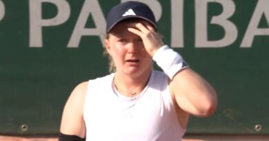 British French Open star in tears after huge win and embraces parents in emotional scenes | Tennis | Sport