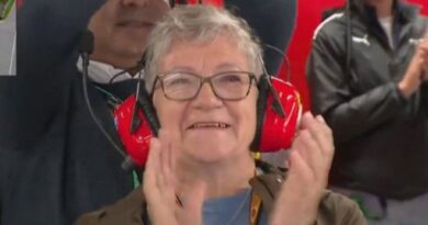 Lewis Hamilton’s mum beams in delight as son secures best Ferrari result | F1 | Sport