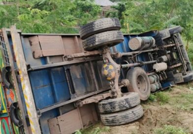 At least 15 die in horror crash in Bangladesh as workers were ‘travelling for Eid’ | World | News