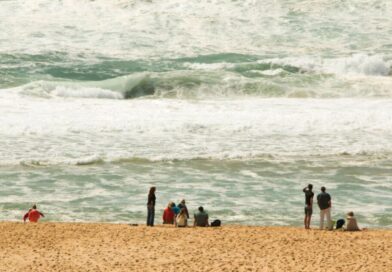 Tourists in France issued ‘high risk’ warning as woman dragged out to sea | World | News