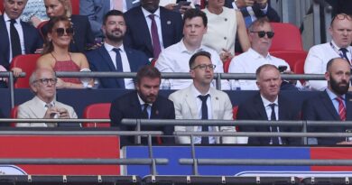 Sir David Beckham and Gary Neville left heartbroken as big day ruined | Football | Sport