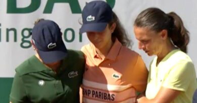 French Open match halted as umpire rushes to help struggling ball girl | Tennis | Sport