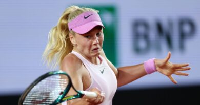 ‘I’m 17 and just reached the French Open – but players refuse to practice with me’ | Tennis | Sport