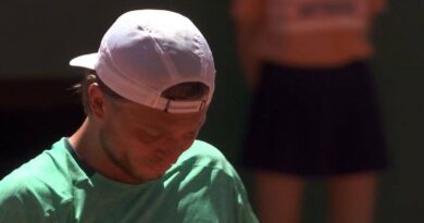 French Open star retires in tears and walks off court after losing nine straight games | Tennis | Sport