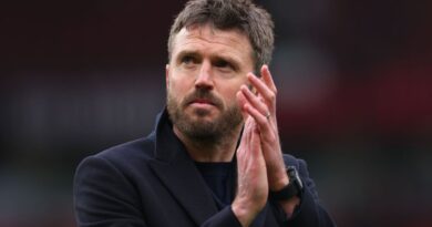 Transfer news LIVE: Man Utd ‘agree double deal’ as Liverpool plot £75m hijack | Football | Sport