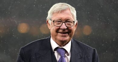Sir Alex Ferguson health update three weeks after Man Utd icon was hospitalised | Football | Sport