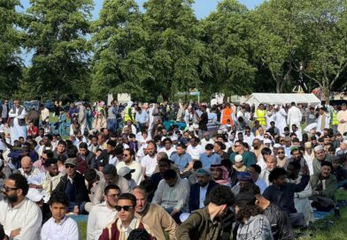 Muslims gather in UK cities to mark major Eid festival as Hajj continues | World | News