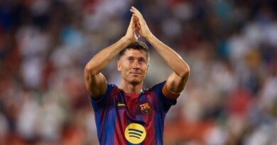 Man Utd told to complete Robert Lewandowski transfer and four others | Football | Sport