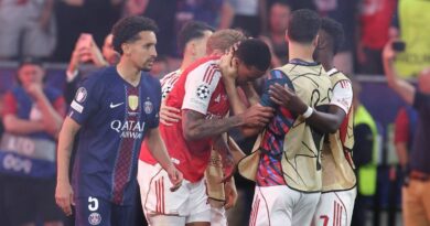 Arsenal stars in tears as Gabriel and Eze consoled after PSG defeat | Football | Sport
