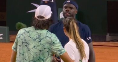 French Open umpire forced to intervene as two stars in furious row at the net | Tennis | Sport