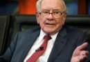 Berkshire Hathaway shareholders gather for 1st annual meeting without Warren Buffet on stage