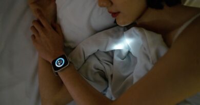 Critical heart health data revealed by wearables, with limits