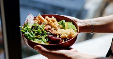 Diet changes later in life may slow aging in just 4 weeks, study finds